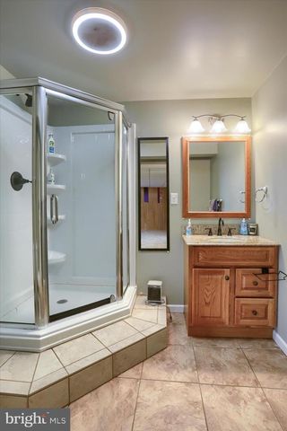 3512 ATHENA AVE, Harrisburg, PA 17110