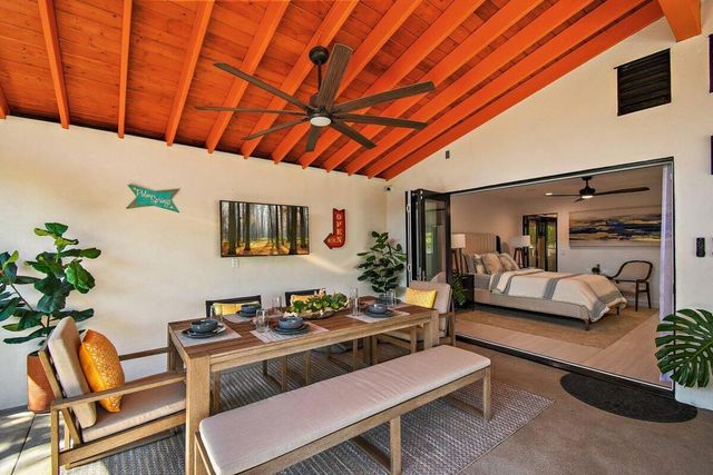 565 W Yorba Road, Palm Springs, CA 92262