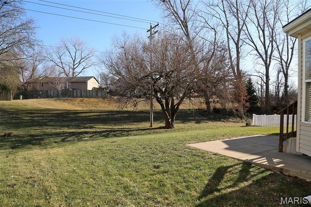 1006 Golden Orchard Drive, O'fallon, MO 63368