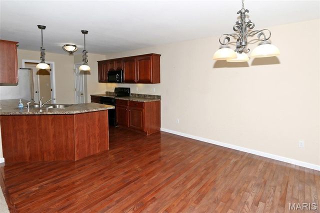 1006 Golden Orchard Drive, O'fallon, MO 63368