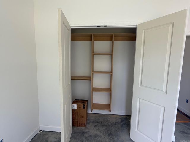 26 Sisney Drive, Ash Flat, AR 72513