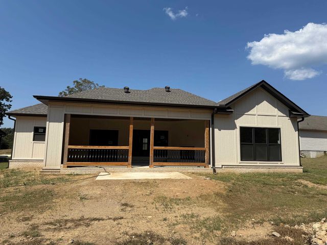 26 Sisney Drive, Ash Flat, AR 72513