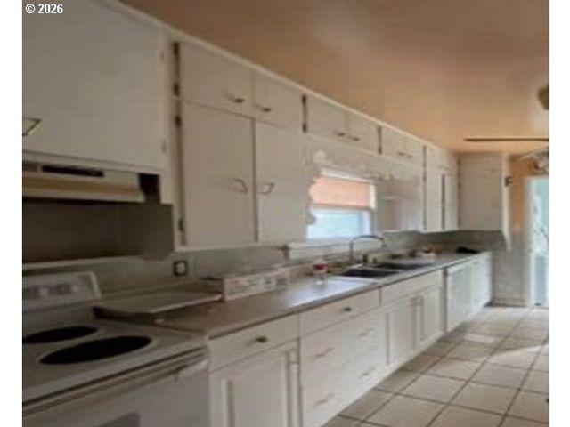 1511 S I St, Tacoma, WA 98405