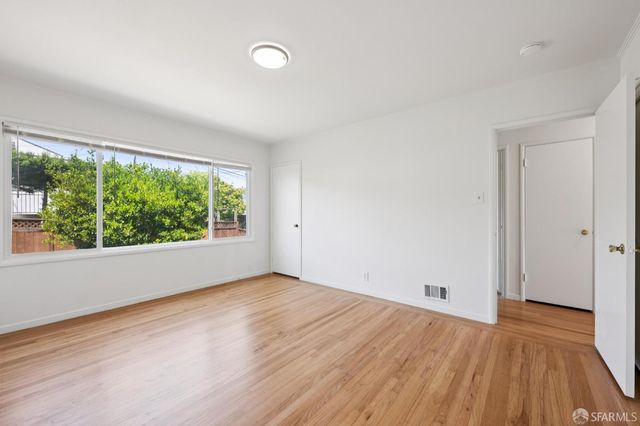 68 Oakmont Drive, Daly City, CA 94015
