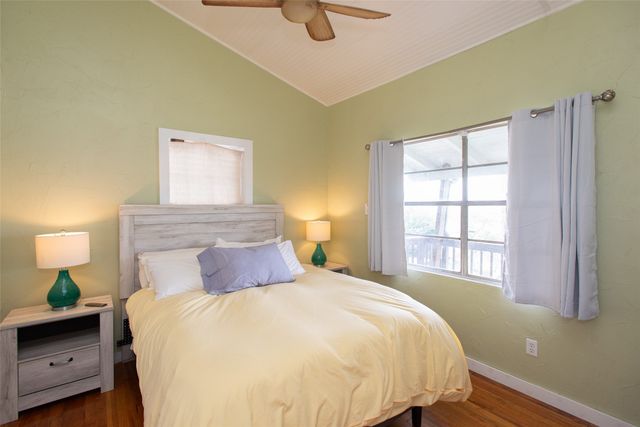 116 Isle Of View Drive, Tool, TX 75143