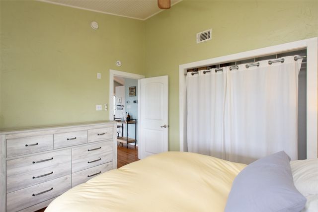 116 Isle Of View Drive, Tool, TX 75143