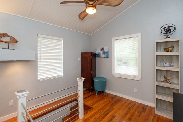 116 Isle Of View Drive, Tool, TX 75143