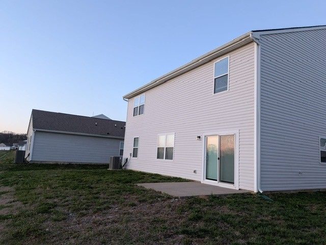 4456 Jack Faulk St, Murfreesboro, TN 37127