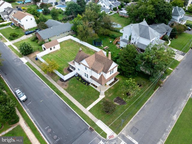 620 CENTRAL AVE, Laurel Springs, NJ 08021