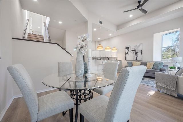 9417 CITRUS GLEN PLACE 9417, Tampa, FL 33618
