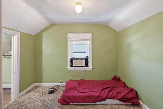 790 Geranium Avenue E, Saint Paul, MN 55106