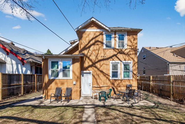 790 Geranium Avenue E, Saint Paul, MN 55106