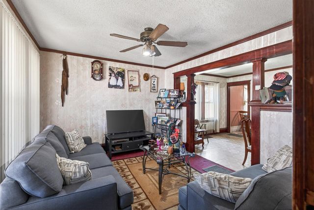 790 Geranium Avenue E, Saint Paul, MN 55106