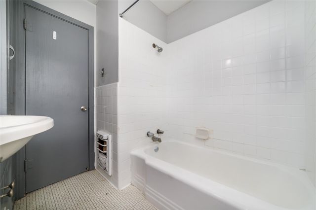 1309 Jefferson Street, Baytown, TX 77520