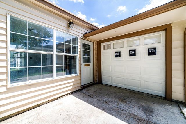 1309 Jefferson Street, Baytown, TX 77520