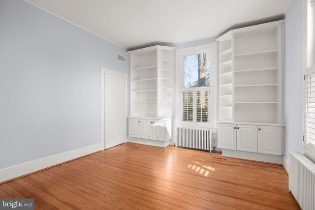 724 WILLIAM ST, Fredericksburg, VA 22401