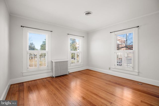 724 WILLIAM ST, Fredericksburg, VA 22401