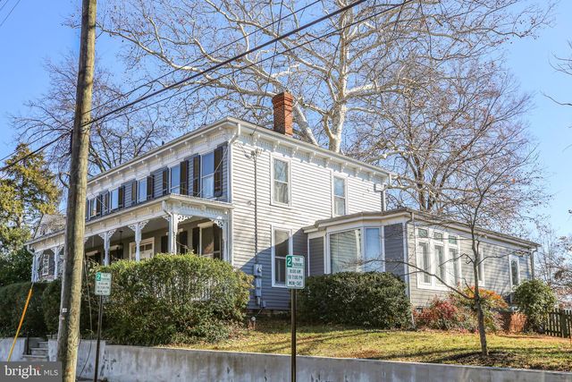 724 WILLIAM ST, Fredericksburg, VA 22401