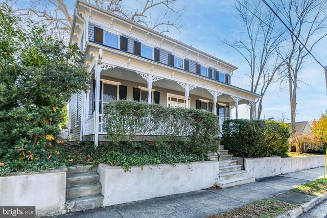 724 WILLIAM ST, Fredericksburg, VA 22401