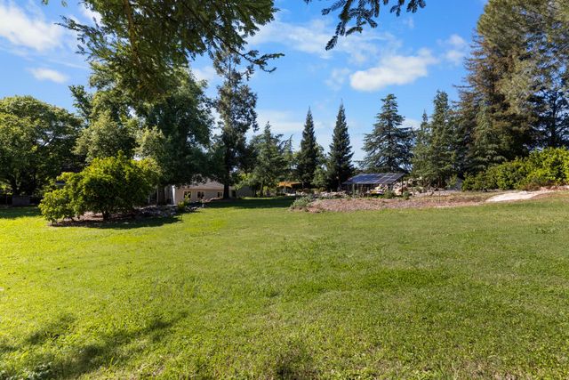 1361 Taylor Rd, Newcastle, CA 95658