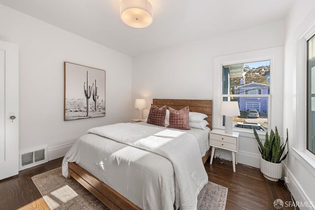 334 Chicago Way, San Francisco, CA 94112