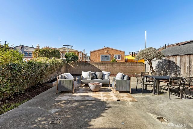 334 Chicago Way, San Francisco, CA 94112
