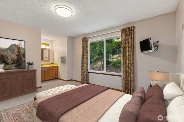 602 142nd Street S, Tacoma, WA 98444