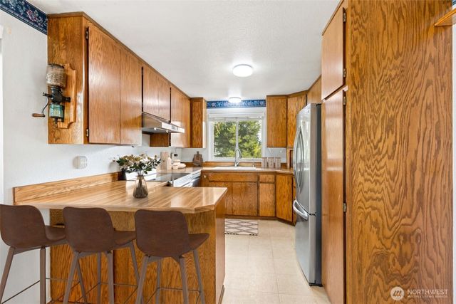 602 142nd Street S, Tacoma, WA 98444