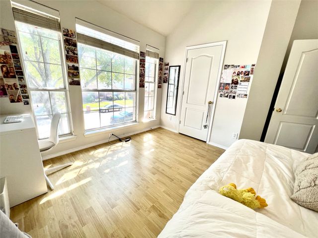 1715 Mapleleaf Falls Drive, Allen, TX 75002