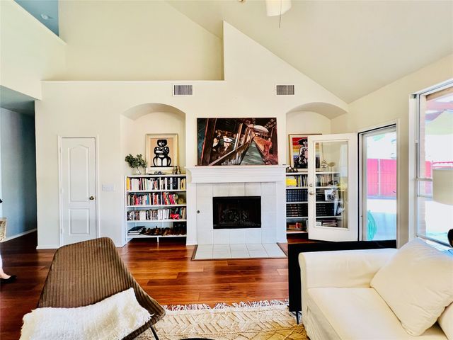 1715 Mapleleaf Falls Drive, Allen, TX 75002