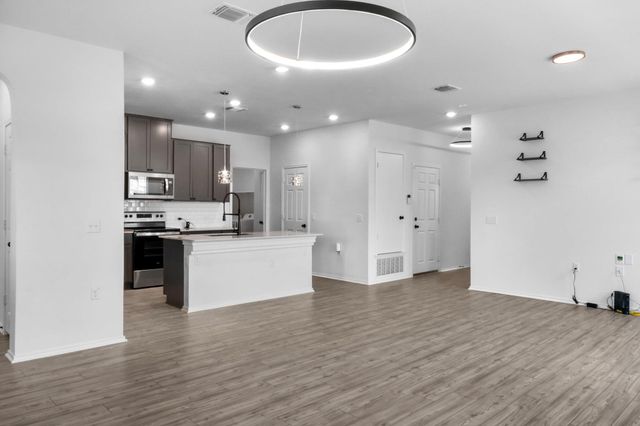 12500 Karasu DR, Manor, TX 78653