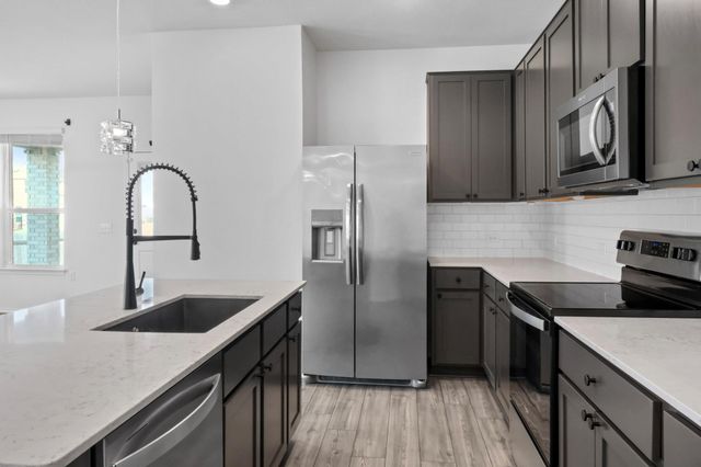 12500 Karasu DR, Manor, TX 78653