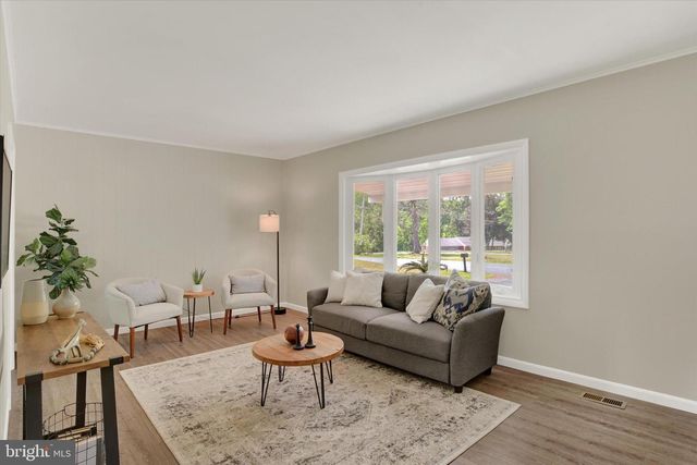 85 VISTA CIR, Etters, PA 17319