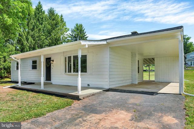 85 VISTA CIR, Etters, PA 17319
