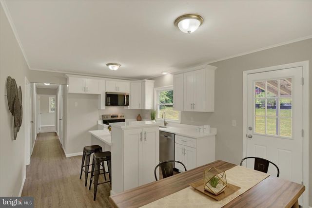 85 VISTA CIR, Etters, PA 17319