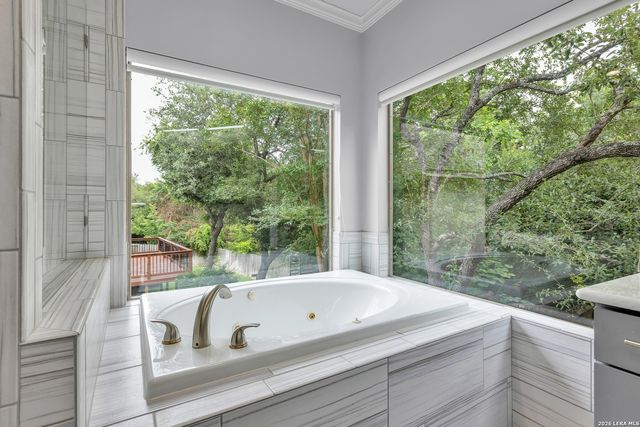 1718 Fox Tree, San Antonio, TX 78248