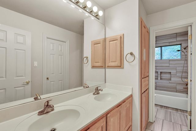 1718 Fox Tree, San Antonio, TX 78248