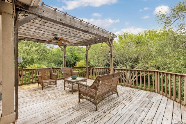 1718 Fox Tree, San Antonio, TX 78248