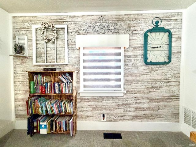 311 N Madison Street, Bedford, IN 47421