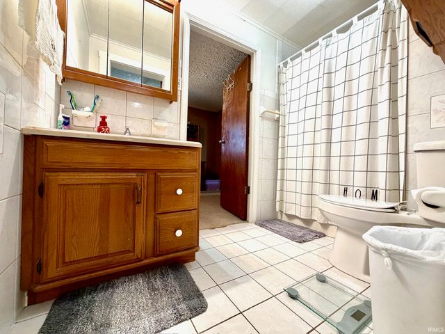 311 N Madison Street, Bedford, IN 47421