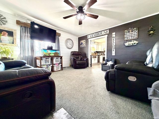 311 N Madison Street, Bedford, IN 47421