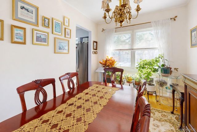 1762 Broadway, New Hyde Park, NY 11040