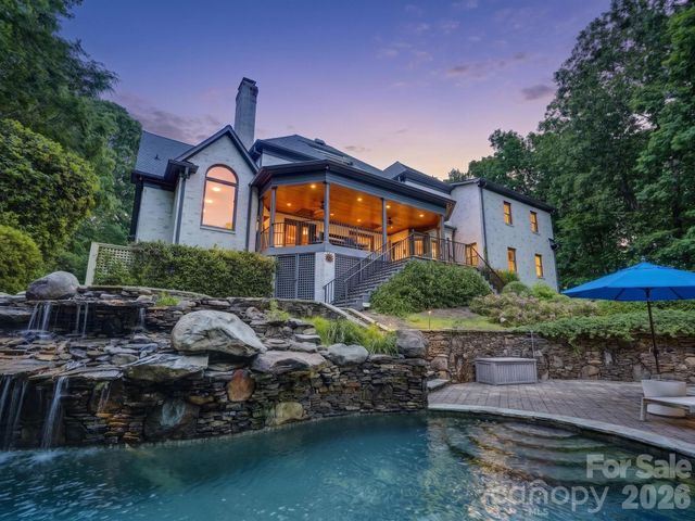5500 Hardison Road, Charlotte, NC 28226