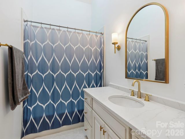 5500 Hardison Road, Charlotte, NC 28226