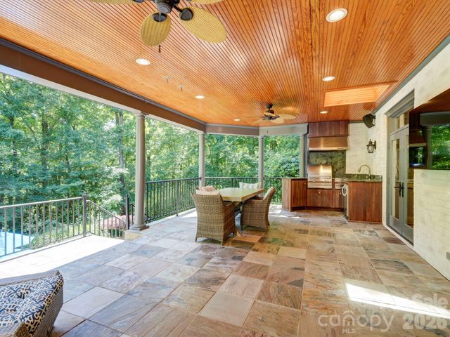 5500 Hardison Road, Charlotte, NC 28226