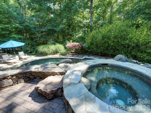 5500 Hardison Road, Charlotte, NC 28226