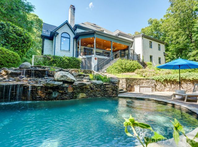 5500 Hardison Road, Charlotte, NC 28226