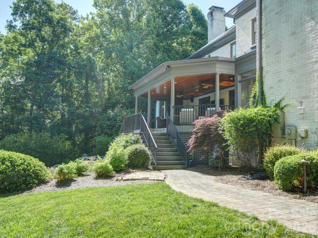 5500 Hardison Road, Charlotte, NC 28226