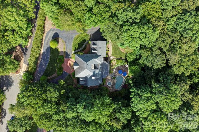 5500 Hardison Road, Charlotte, NC 28226