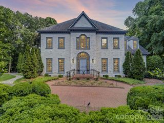 5500 Hardison Road, Charlotte, NC 28226
